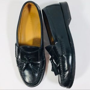 Cole Haan Black Leather Tassel Penny Loafers EUC